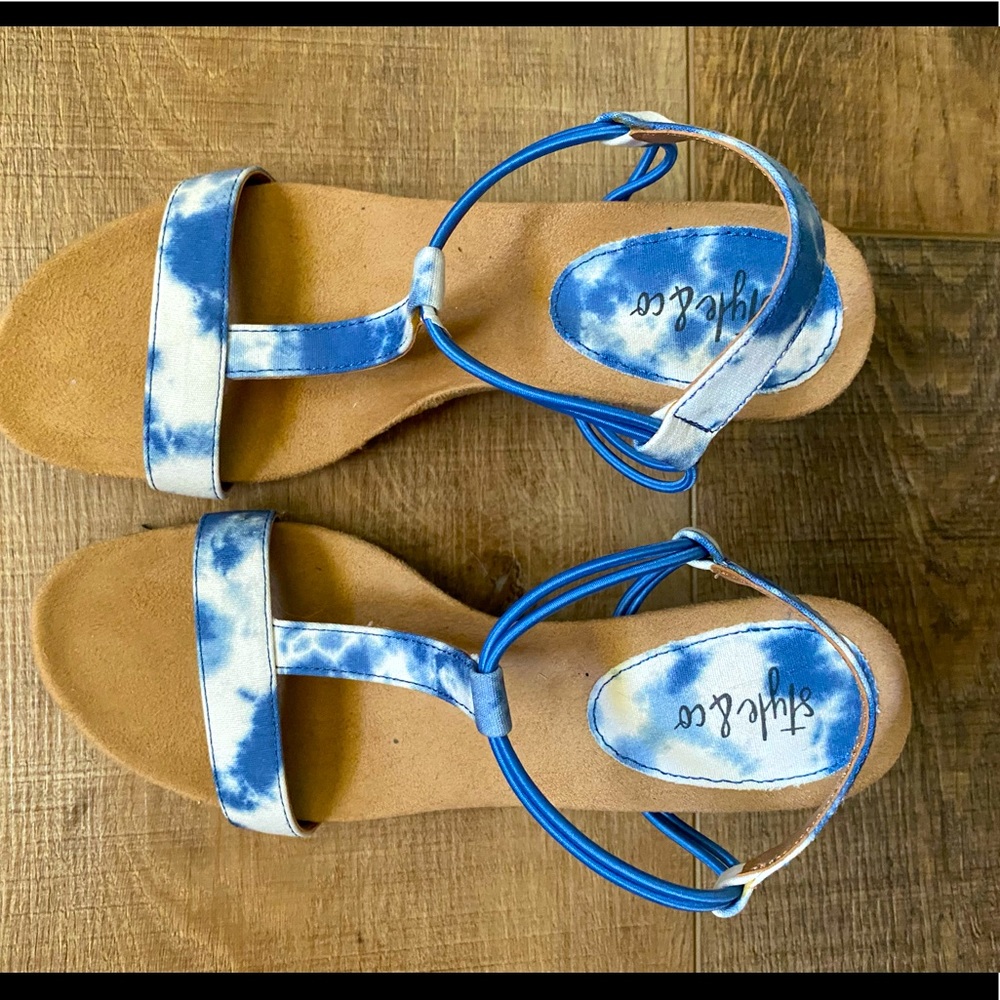 Blue wedge sandal size 6